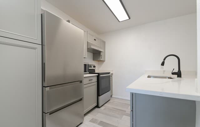 rental at 10527  Perrin Beitel Unit D208 in San Antonio, TX — photo 4