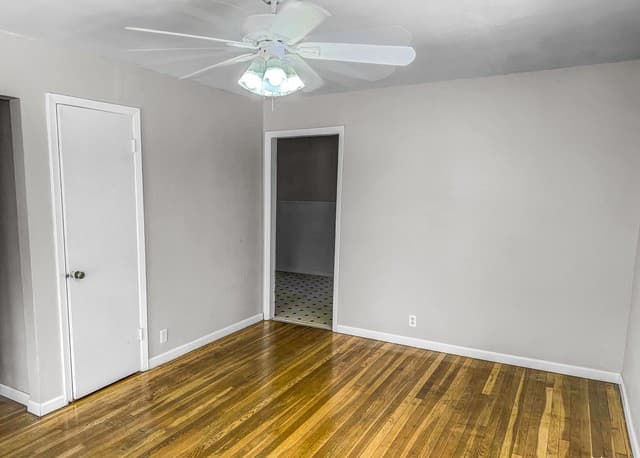 rental at 2016 W Olmos Dr in San Antonio, TX — photo 4