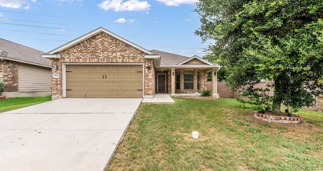 rental at 7951  Brinson in Converse, TX — photo 1