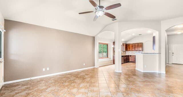 rental at 7951  Brinson in Converse, TX — photo 4