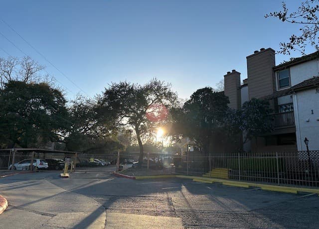 rental at 4107  Medical Dr Unit 1203 in San Antonio, TX — photo 3