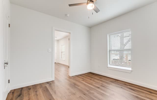 rental at 920  McIlvaine in San Antonio, TX — photo 4