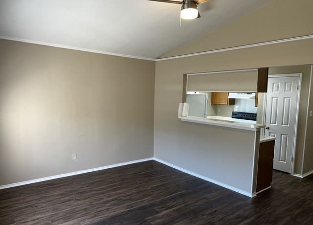 rental at 11610  Vance Jackson Unit 864 in San Antonio, TX — photo 4