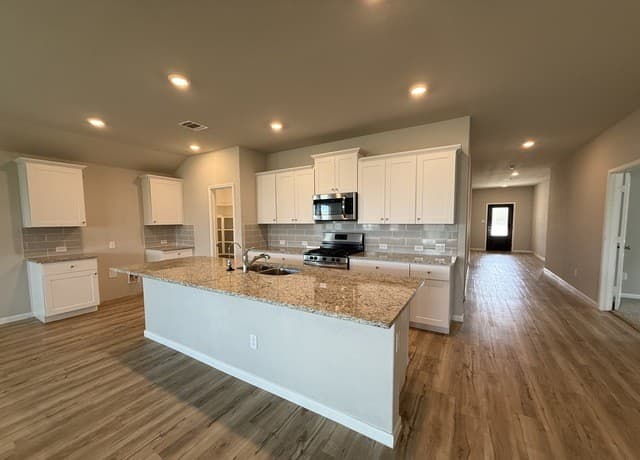 rental at 554  Blue Stem Rd in New Braunfels, TX — photo 4