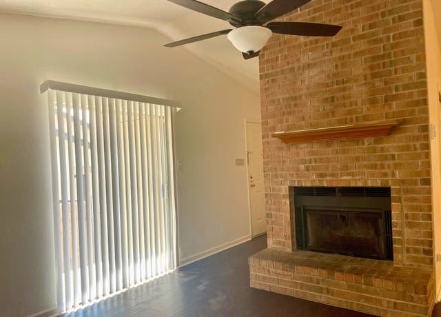 rental at 14506  Woods Hole Dr in San Antonio, TX — photo 4