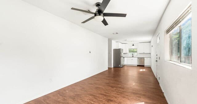 rental at 1824  Katy St in New Braunfels, TX — photo 5