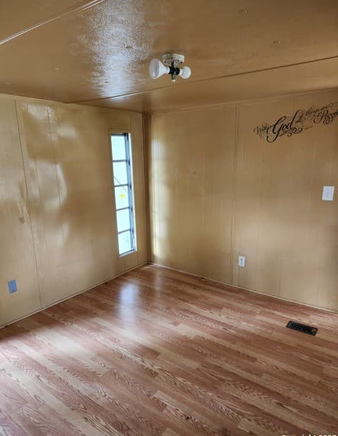 rental at 520  Royal Oak Dr in Canyon Lake, TX — photo 4
