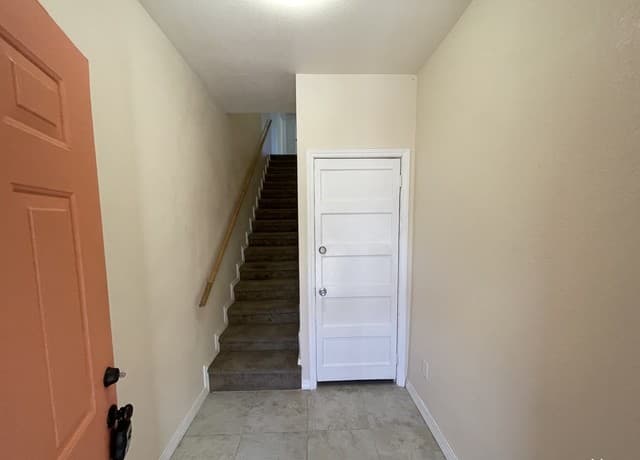 rental at 743  Eleanor Ave Unit 201 in San Antonio, TX — photo 3