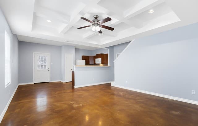 rental at 5002  Summit Wood Unit 4 in San Antonio, TX — photo 4