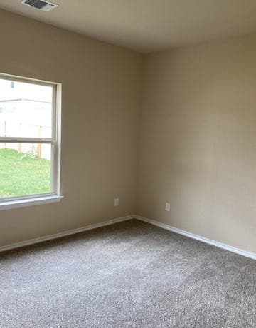rental at 7331  Barlow Grove in San Antonio, TX — photo 4