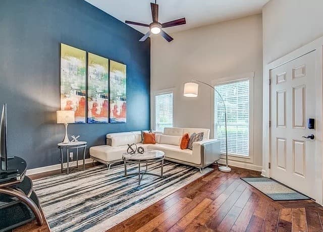 rental at 30  Chapel Hill in San Antonio, TX — photo 3