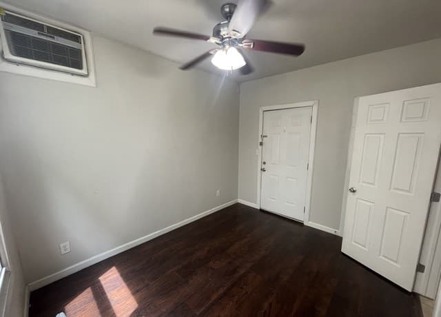 rental at 743  Eleanor Unit 101 in San Antonio, TX — photo 5