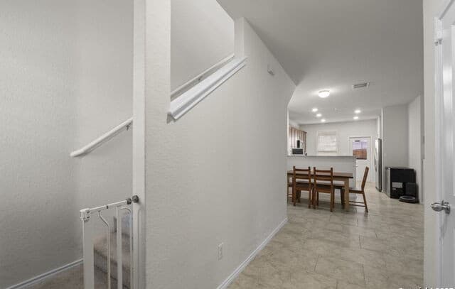 rental at 10510  Rayburn Lndg in San Antonio, TX — photo 2