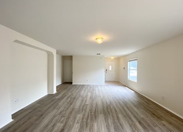 rental at 16511  Caballo Valley in Selma, TX — photo 5
