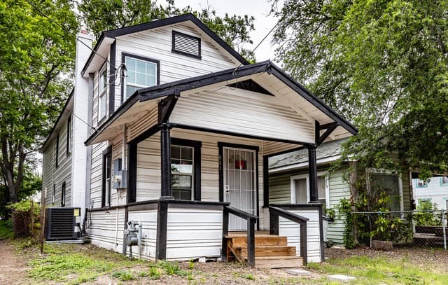 rental at 631  Potomac in San Antonio, TX — photo 3