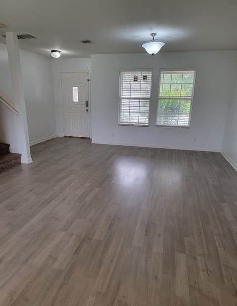 rental at 4023  Wisteria in San Antonio, TX — photo 4