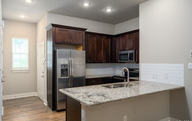rental at 3067 View Ridge Dr Unit 11 in Spring Branch TX