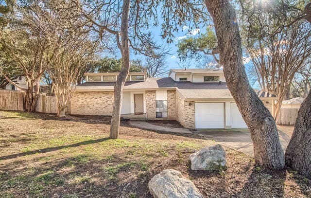 rental at 1114  White Pine St in San Antonio, TX — photo 4