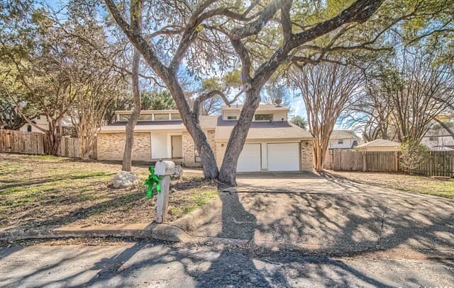 rental at 1114  White Pine St in San Antonio, TX — photo 5