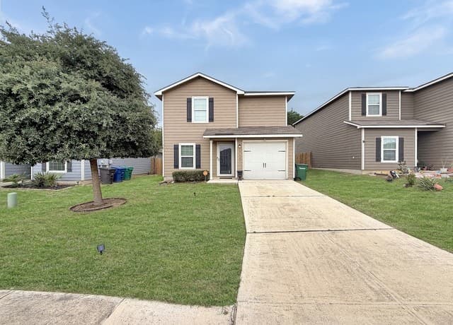 rental at 3627  Southton in San Antonio, TX — photo 3