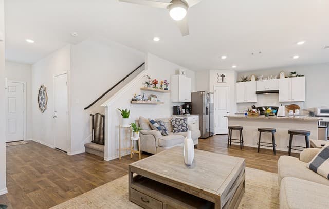 rental at 3434  Angus Xing in San Antonio, TX — photo 5