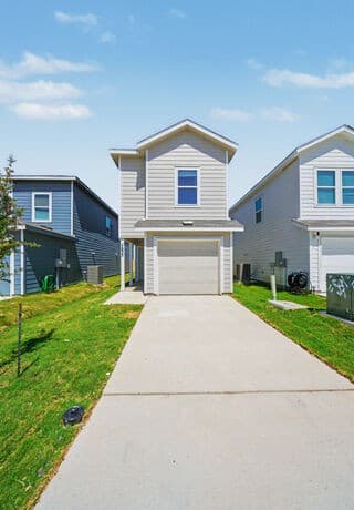 rental at 4835  Daisy Blossom in Converse, TX — photo 2