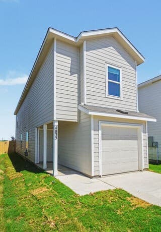 rental at 4835  Daisy Blossom in Converse, TX — photo 3