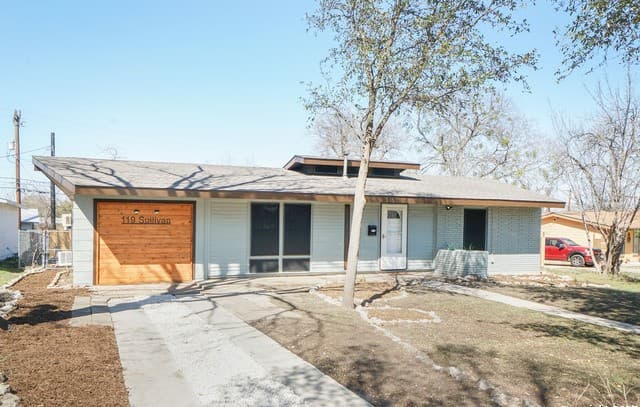 rental at 119  Sullivan Dr in San Antonio, TX — photo 2