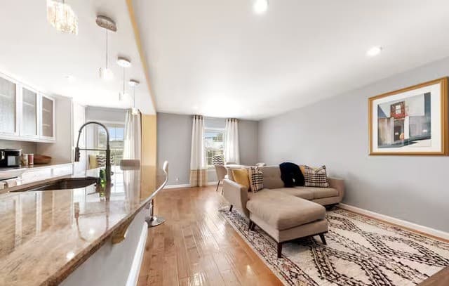 rental at 168  Barilla Pl Unit B-205 in San Antonio, TX — photo 3