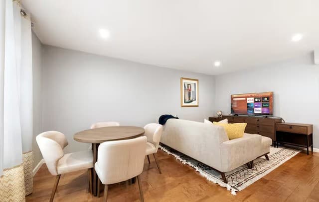 rental at 168  Barilla Pl Unit B-205 in San Antonio, TX — photo 5