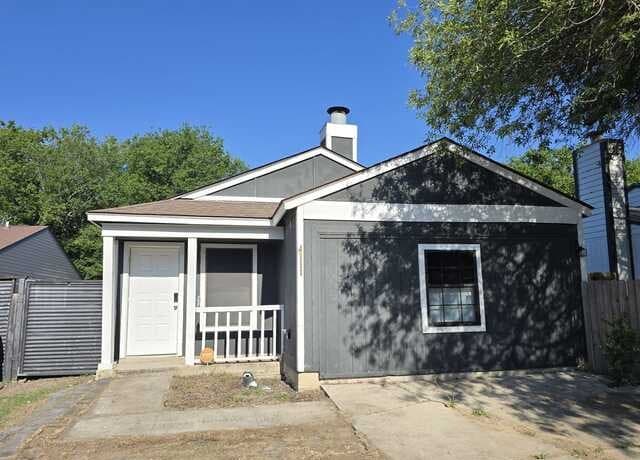 rental at 4111  Sunrise Terrace in San Antonio, TX — photo 1