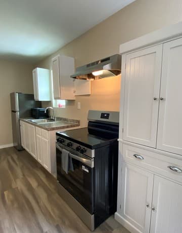 rental at 107 W Jewell St Unit BLDG B in San Antonio, TX — photo 4