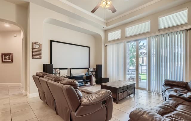 rental at 11338  Ivy Cadence in San Antonio, TX — photo 5