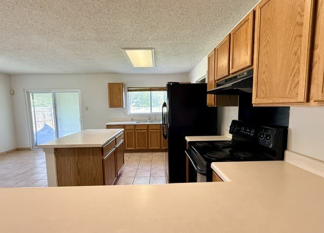 rental at 5253  Colton Crk in San Antonio, TX — photo 4