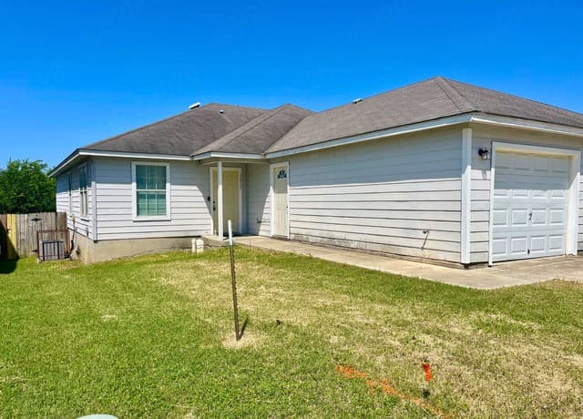 rental at 13031  O'Connor Cove in San Antonio, TX — photo 2