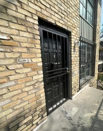 rental at 6611  Southpoint St Unit 126B in San Antonio, TX — photo 2