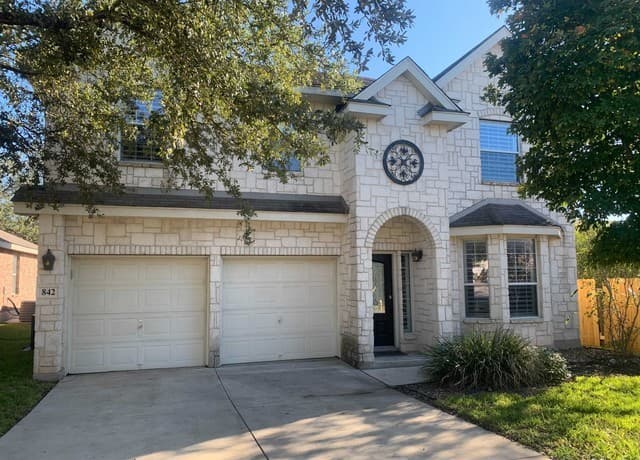 rental at 842  Windhurst in San Antonio, TX — photo 1