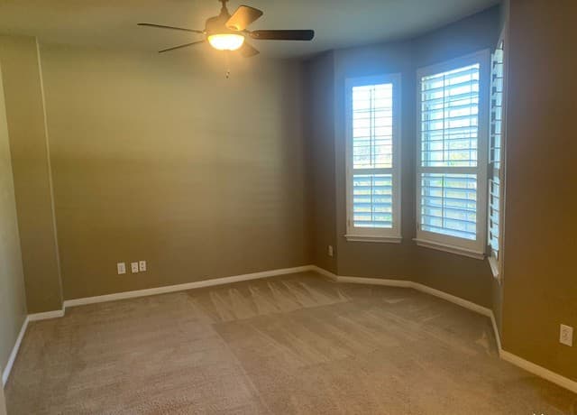 rental at 842  Windhurst in San Antonio, TX — photo 3