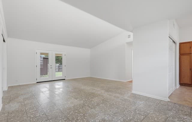 rental at 803  Oblate Dr in San Antonio, TX — photo 4