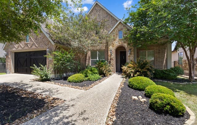 rental at 420  Mission Hill Run in New Braunfels, TX — photo 3