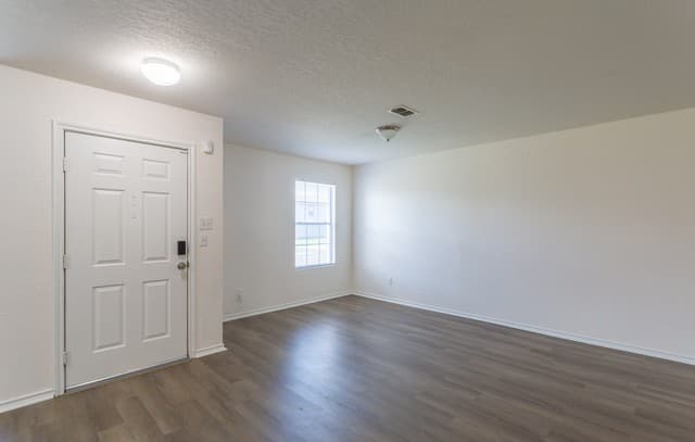 rental at 7711  Windview Way in San Antonio, TX — photo 4