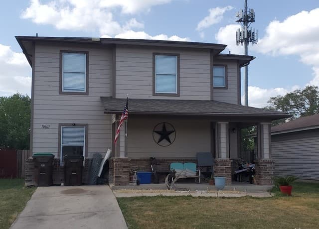rental at 10167  Sundrop Pass in San Antonio, TX — photo 4
