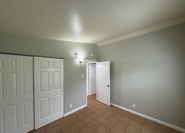 3-bedroom rental at 6106 Cedar Valley in San Antonio, TX — photo 4