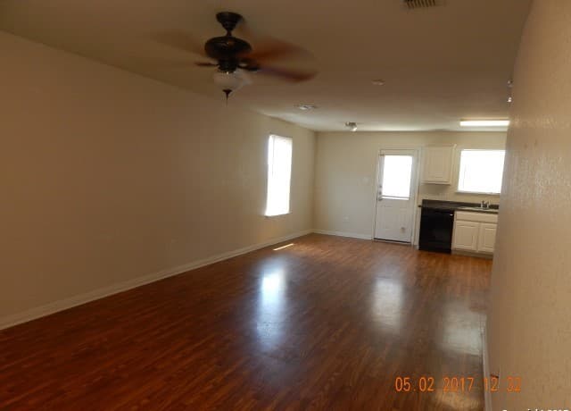 rental at 11324  Indian Cyn in San Antonio, TX — photo 2