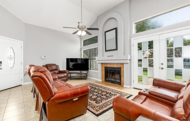rental at 9330  Village Lance in San Antonio, TX — photo 3