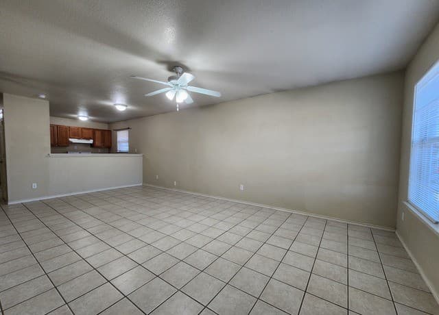 rental at 1146  Misty Acres Dr in New Braunfels, TX — photo 2