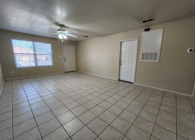 rental at 1146  Misty Acres Dr in New Braunfels, TX — photo 3