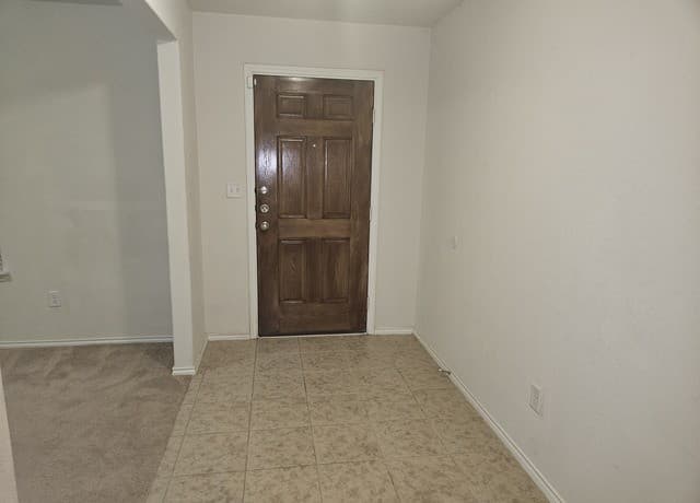 rental at 178  Hidden Knoll in Selma, TX — photo 1