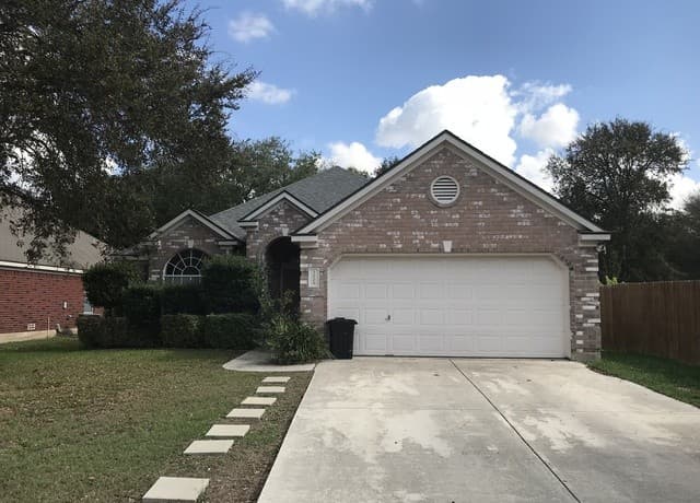 rental at 2520  Crested Heights in Schertz, TX — photo 1