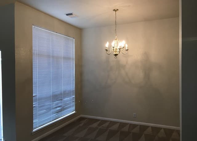 rental at 2520  Crested Heights in Schertz, TX — photo 4